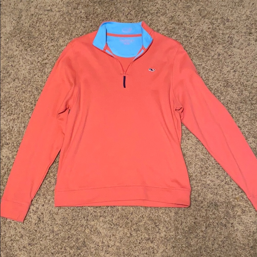 NEVER BEEN WORN- vineyard vines pullover